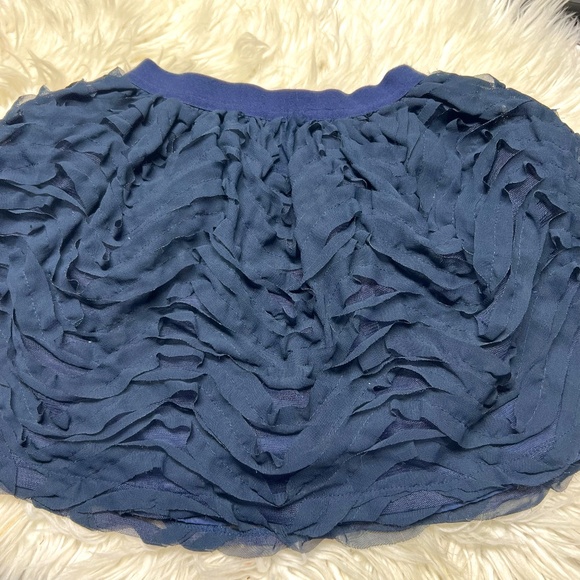girls navy blue skirt size 5/6 - Picture 1 of 3